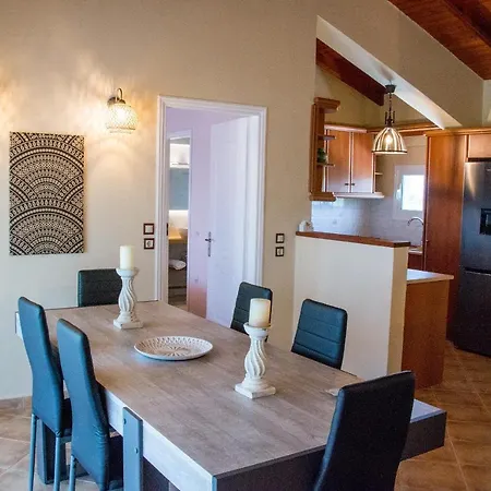 Heaven Hill With Balcony *