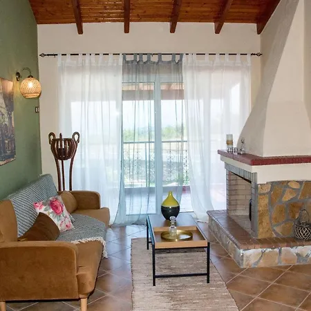 Heaven Hill With Balcony Guviá