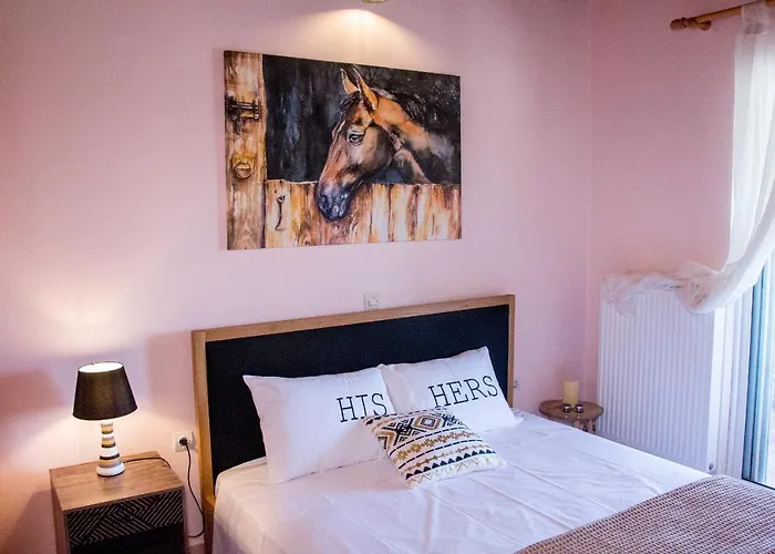 Heaven Hill With Balcony *